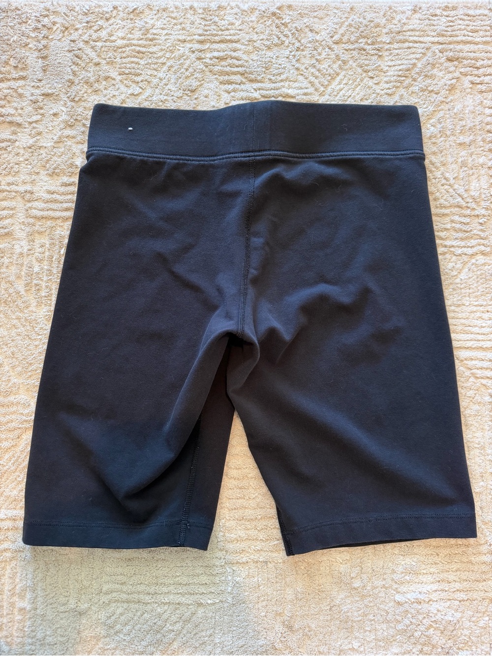 Nike Black High Rise Biker Shorts Women’s Size M Swoosh Athletic - Picture 6 of 7